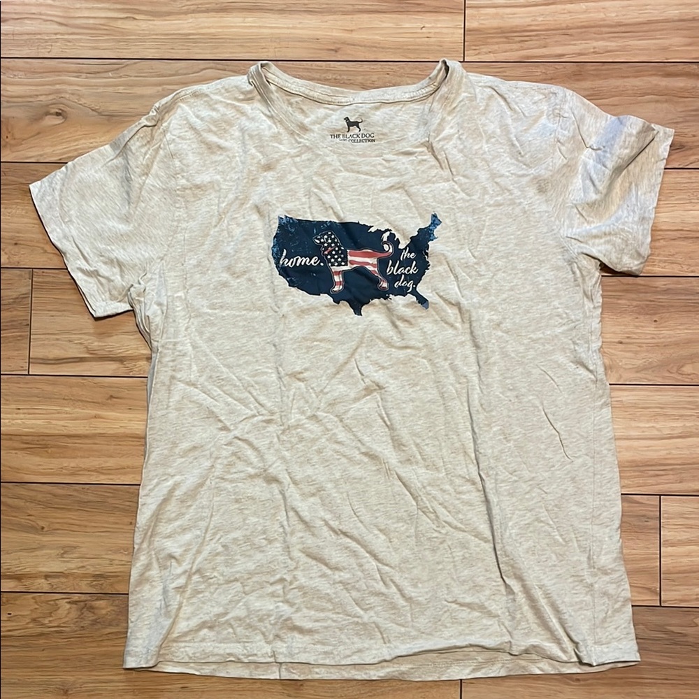 NWOT. The Black Dog  Beige “Home” Graphic T-Shirt